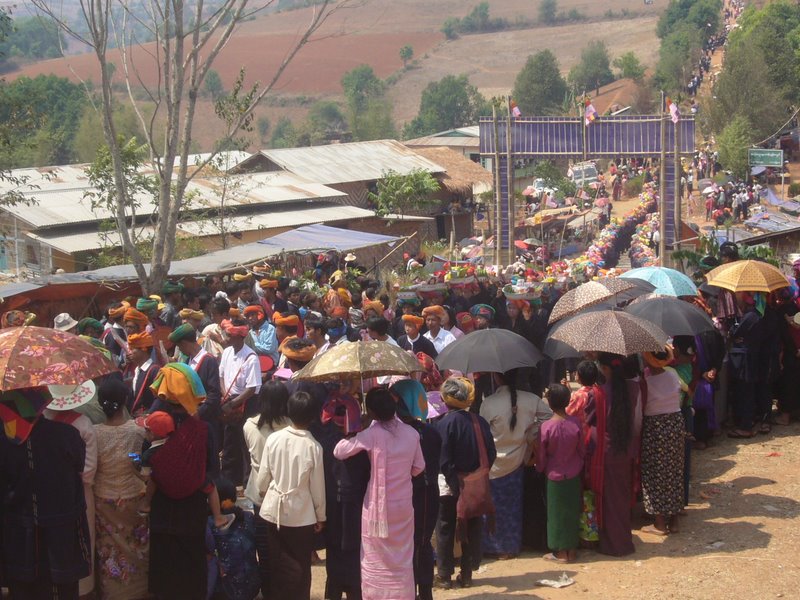 Travel - Myanmar - Kalaw Shan - Novice Procession into the Monastery